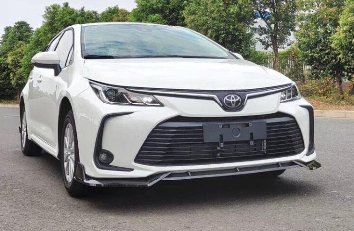 Toyota Corolla Ön Orta Izgara Değişimi [Uzman Rehber 2026] - Kapak Görseli